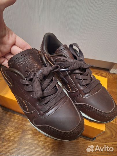 Кроссовки reebok женские 36