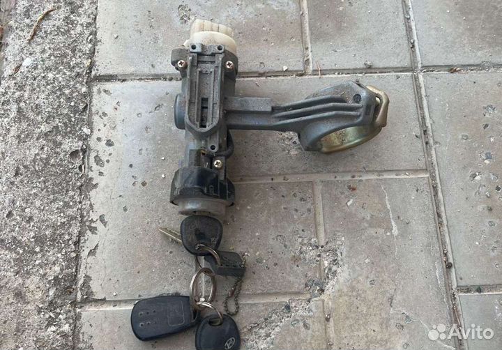 Замок Зажигания Хундай Элантра XD Hyundai Elantra