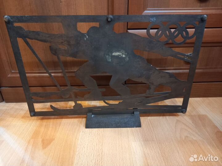 Настенное металлическое панно