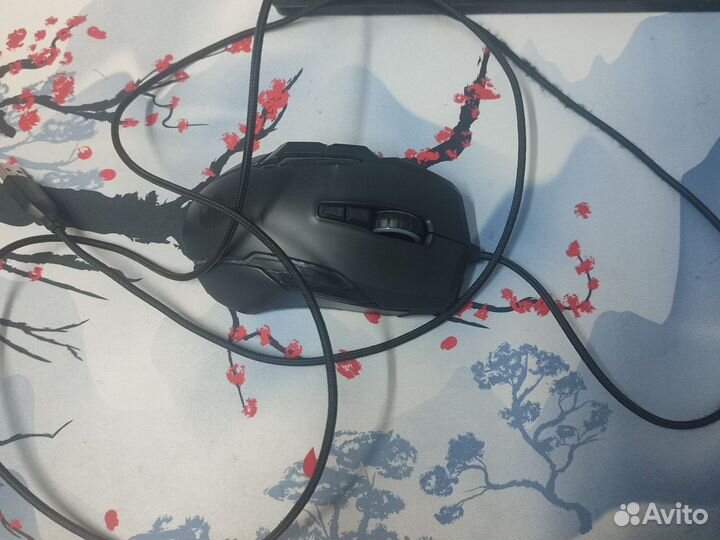 Игровая мышь roccat cone aimo