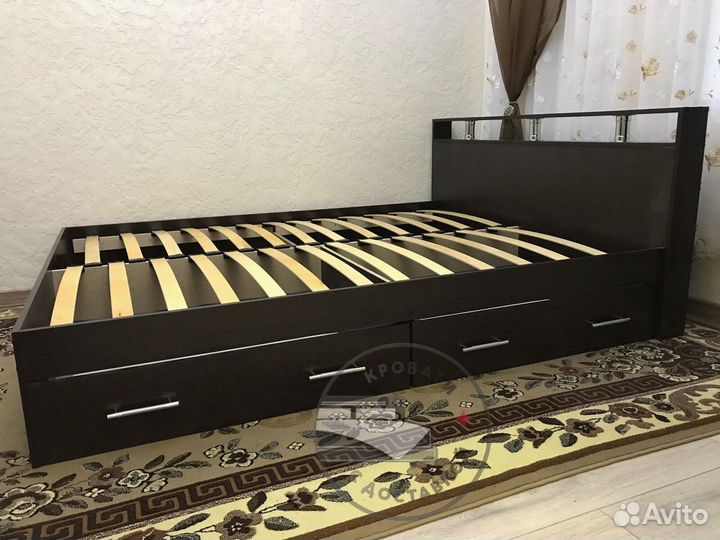 Кровать двухспальная