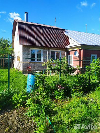 Уютный дом на берегу Волги