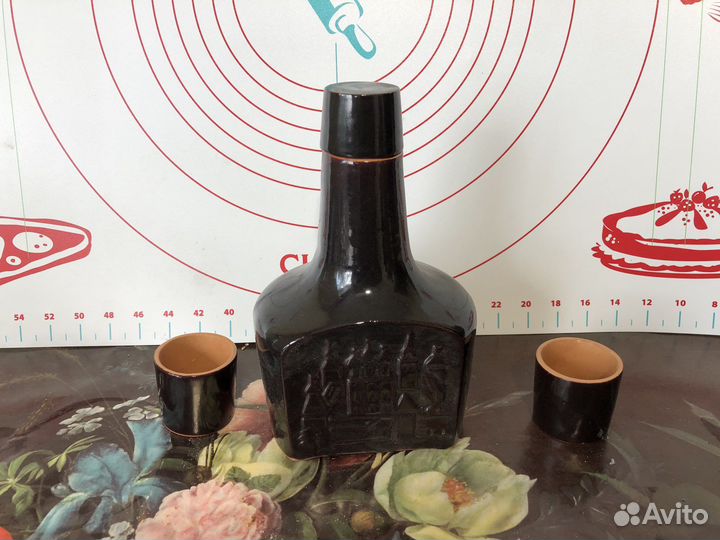 Вазы и рюмки хрустальные. СССР