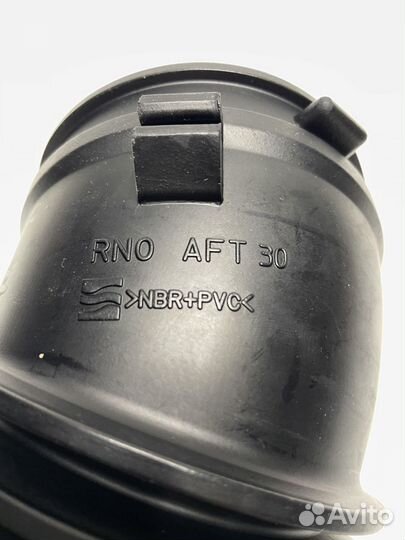 Патрубок воздушного фильтра 17228RN0A00 Honda