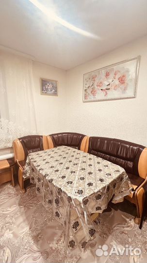Продается кухонный уголок+стол