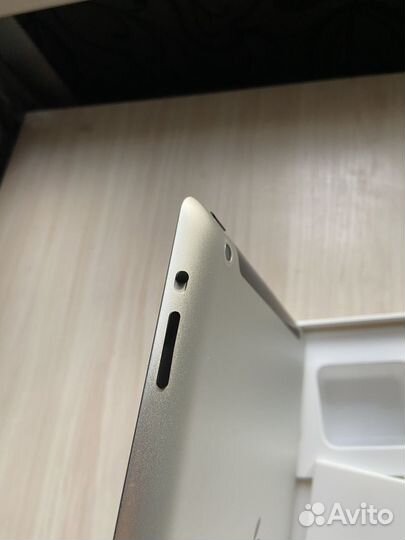 Планшет apple iPad 4