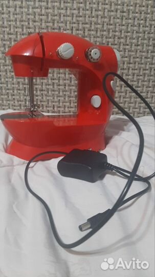 Швейная машина