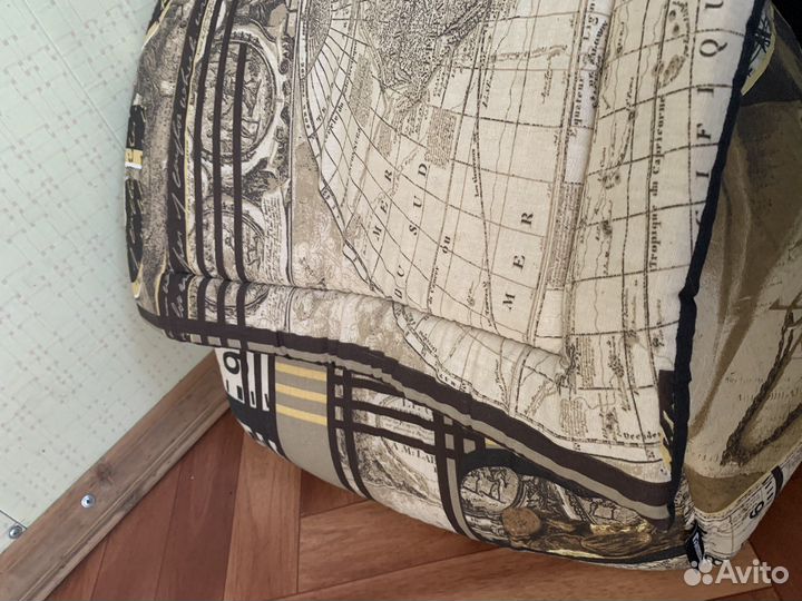 Лежанка для кошек