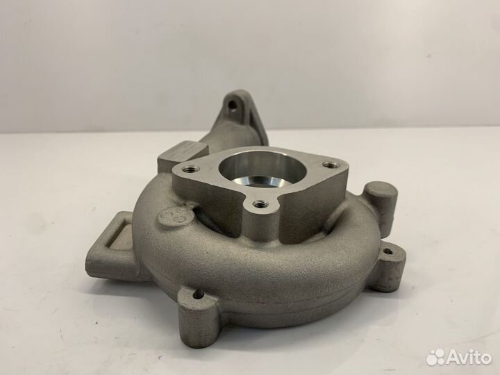 Холодная часть турбины Nissan Bassara yd25ddi