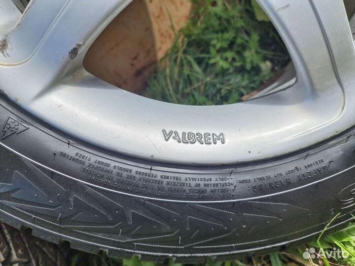 Литые диски с резиной r16