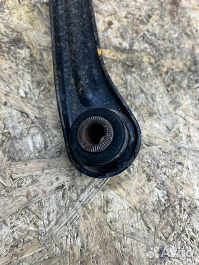 Рычаг задний правый Hyundai Accent 1.5 2008