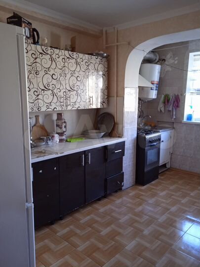 2-к. квартира, 54 м², 1/9 эт.