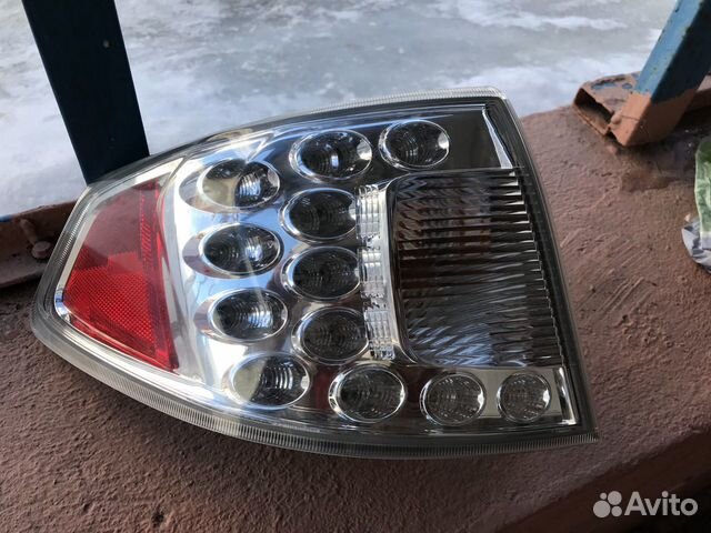 Прдам Фонарь задний левый. Subaru Impreza GH 2