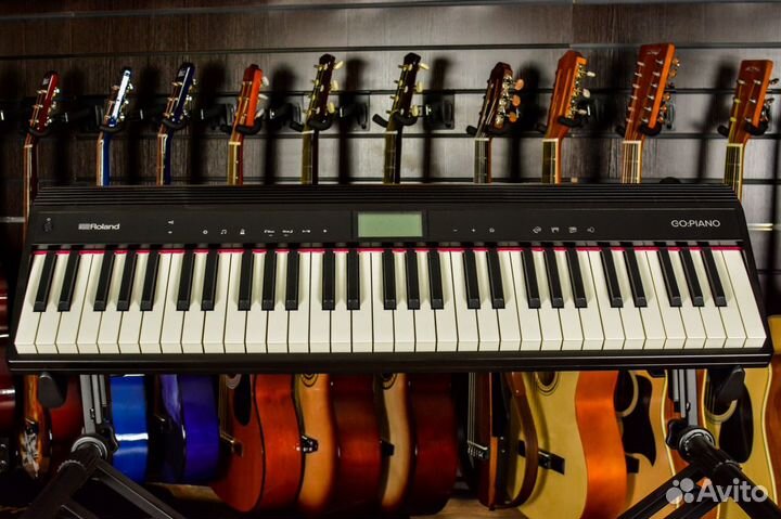 Цифровое пианино Roland + Аксессуары