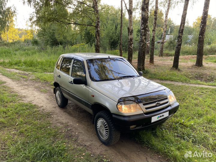 Chevrolet Niva, 2005