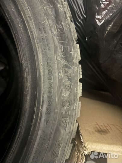 Nokian Tyres Hakkapeliitta 7 215/50 R17 95T