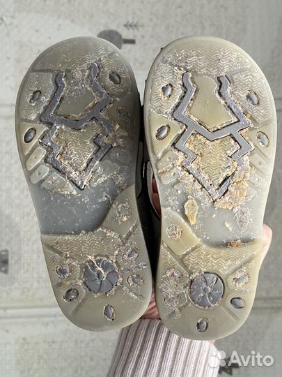 Сандалии размер 25