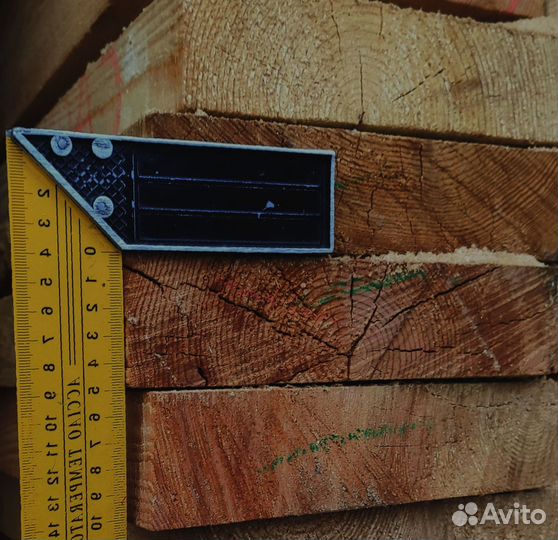 Шлифованные доски лиственницы 35x140 мм, для безупречного внешнего вида