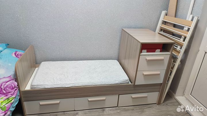 Детская кровать трансформер с маятником Полина