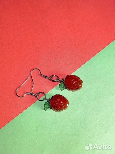 Сережки клубника ручной работы