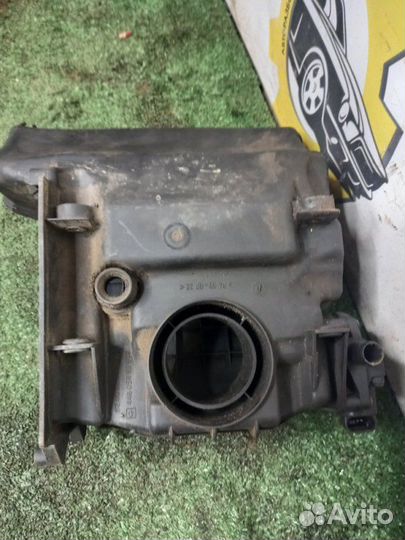 Корпус воздушного фильтра Renault Grand Scenic