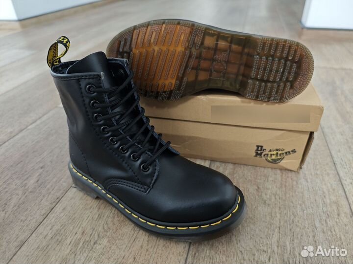 Ботинки Dr Martens кожаные