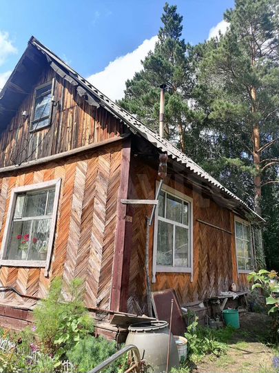 Дача 40 м² на участке 8 сот.