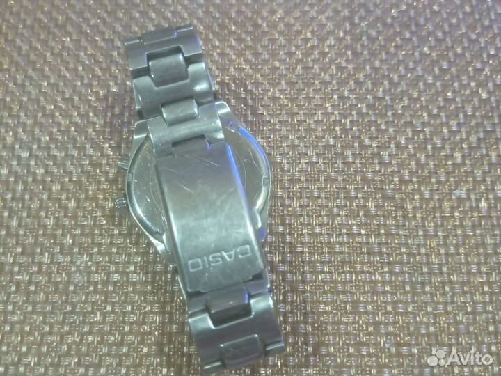 Мужские наручные часы casio