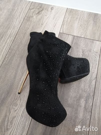 Продам ботильоны
