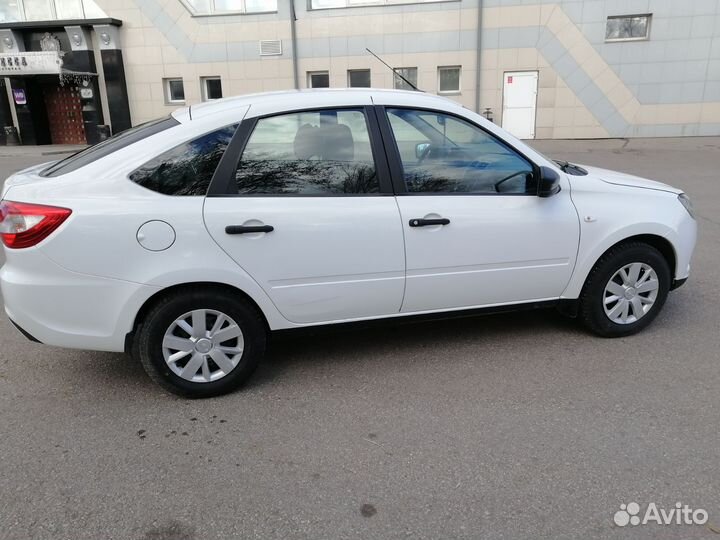 LADA Granta 1.6 МТ, 2020, 128 000 км