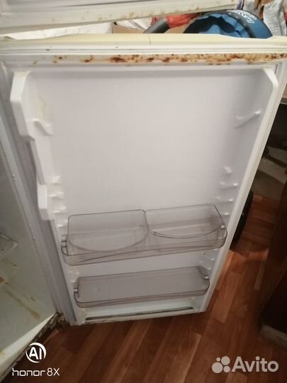 Холодильник на запчасти