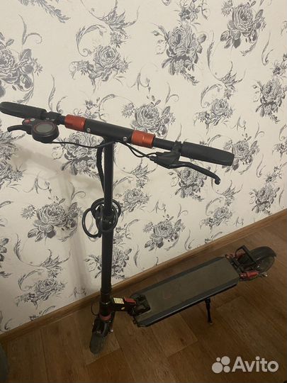 Электросамокат kugoo x1