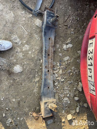 Задний усилитель бампера кия рио 1