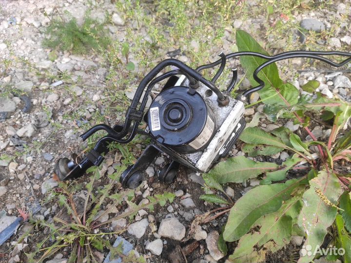 Блок ABS Ford Focus 3 седан 1.6 2012