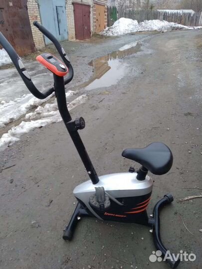 Продам велотренажер