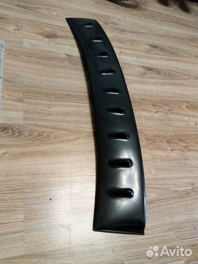 Дифлектор на Lancer 9, дефлектор на крышу, новый