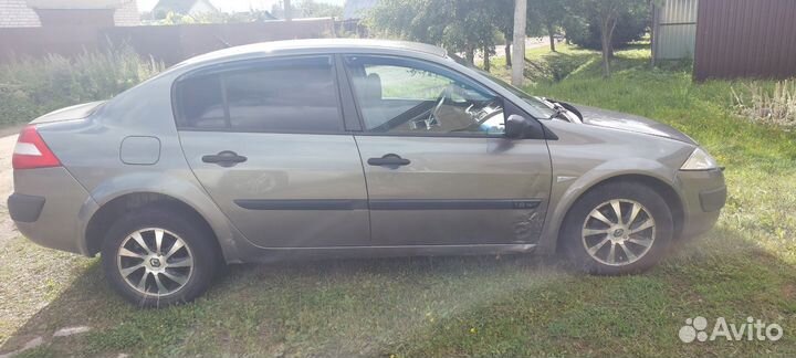 Renault Megane 1.6 МТ, 2005, битый, 264 000 км
