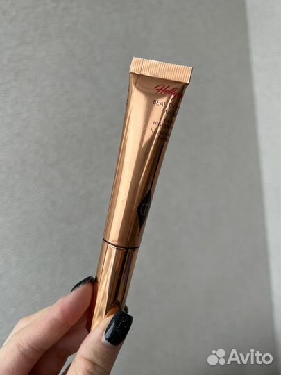 Жидкий хайлайтер Charlotte Tilbury spotlight