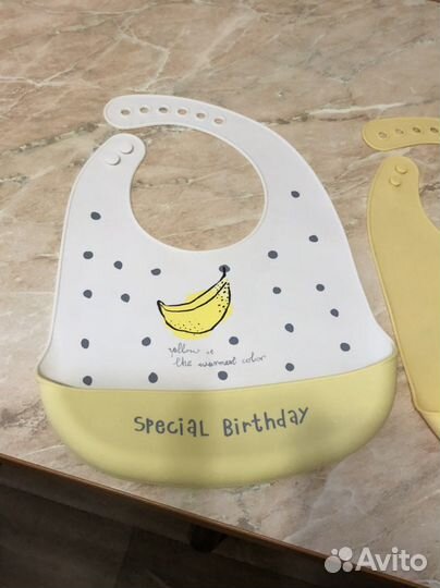 Слюнявчик силиконовый и приборы