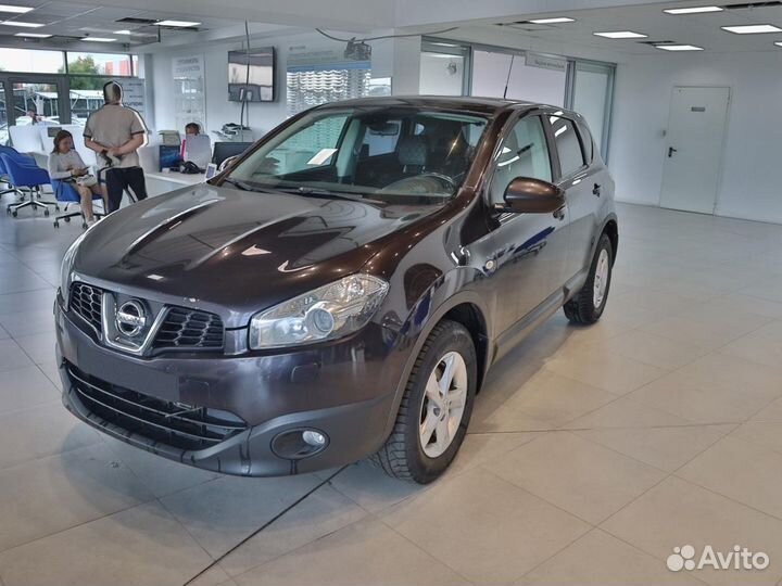 Nissan Qashqai 2.0 CVT, 2010, 175 300 км