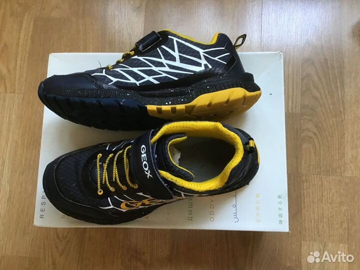 Кроссовки Geox и Adidas 36 р