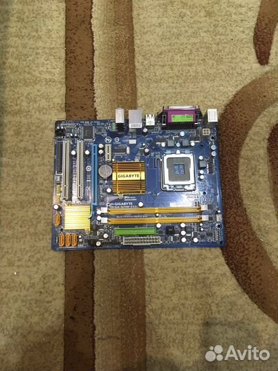 Материнская плата Gigabyte