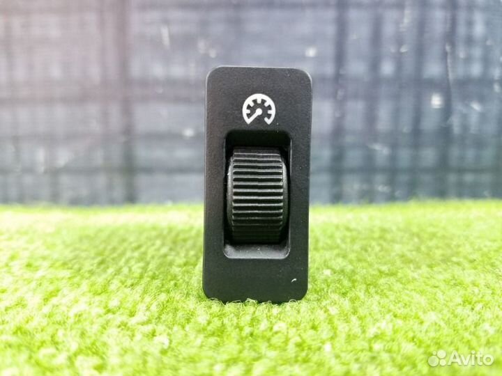 Кнопка яркости подсветки Bmw 525I E39 touring M54