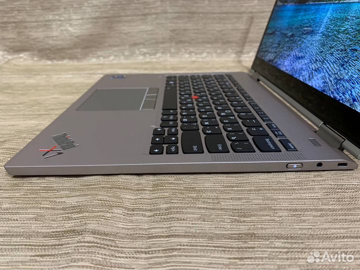 Lenovo ThinkPad X1 Titanium Yoga Gen1 16/512GB