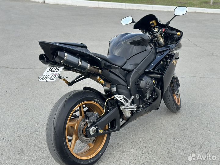Yamaha Yzf-R1 08g