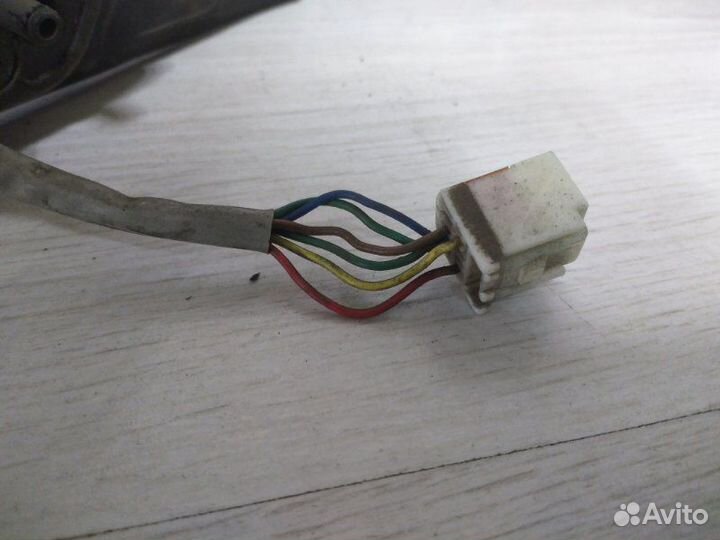 Зеркало заднего вида боковое переднее левое Mazda