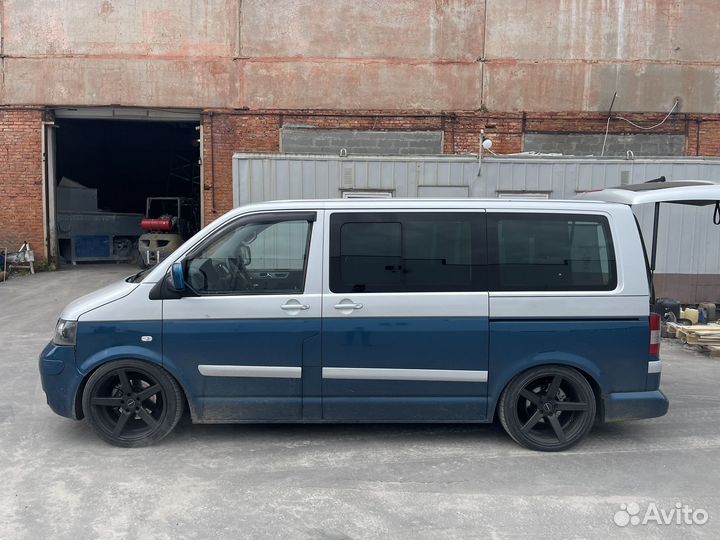 Volkswagen Multivan 2.5 МТ, 2004, 416 000 км