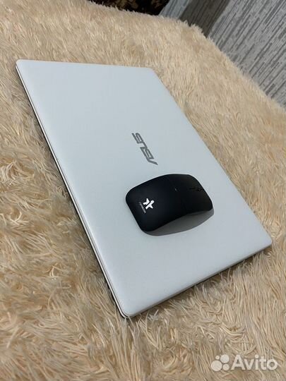 Ноутбук asus x551c