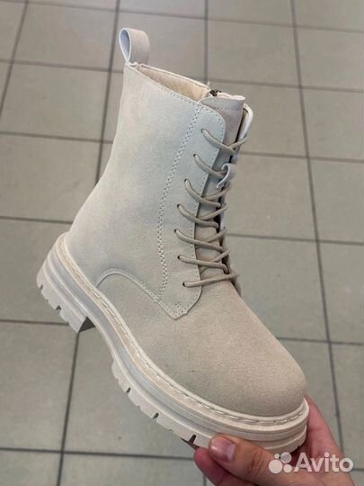 Ботинки женские