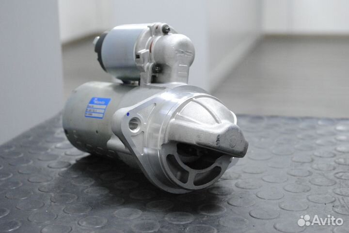 Стартер Hyundai Grand Starex 2.5 CRDi новый